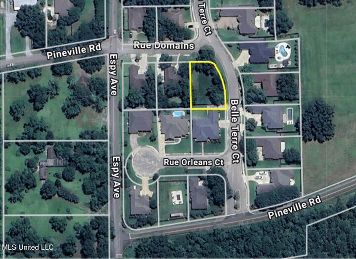 5 Rue Domains  Long Beach MS 39560 photo