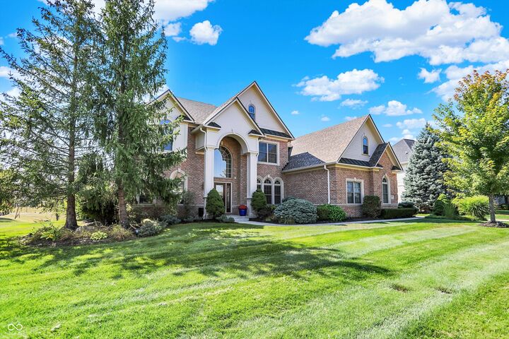Property Photo:  3301 Cheyenne Court  IN 46106 