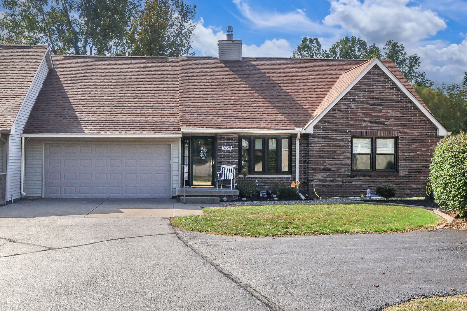 Property Photo: 3725 W 2 Mile House Road IN 47201