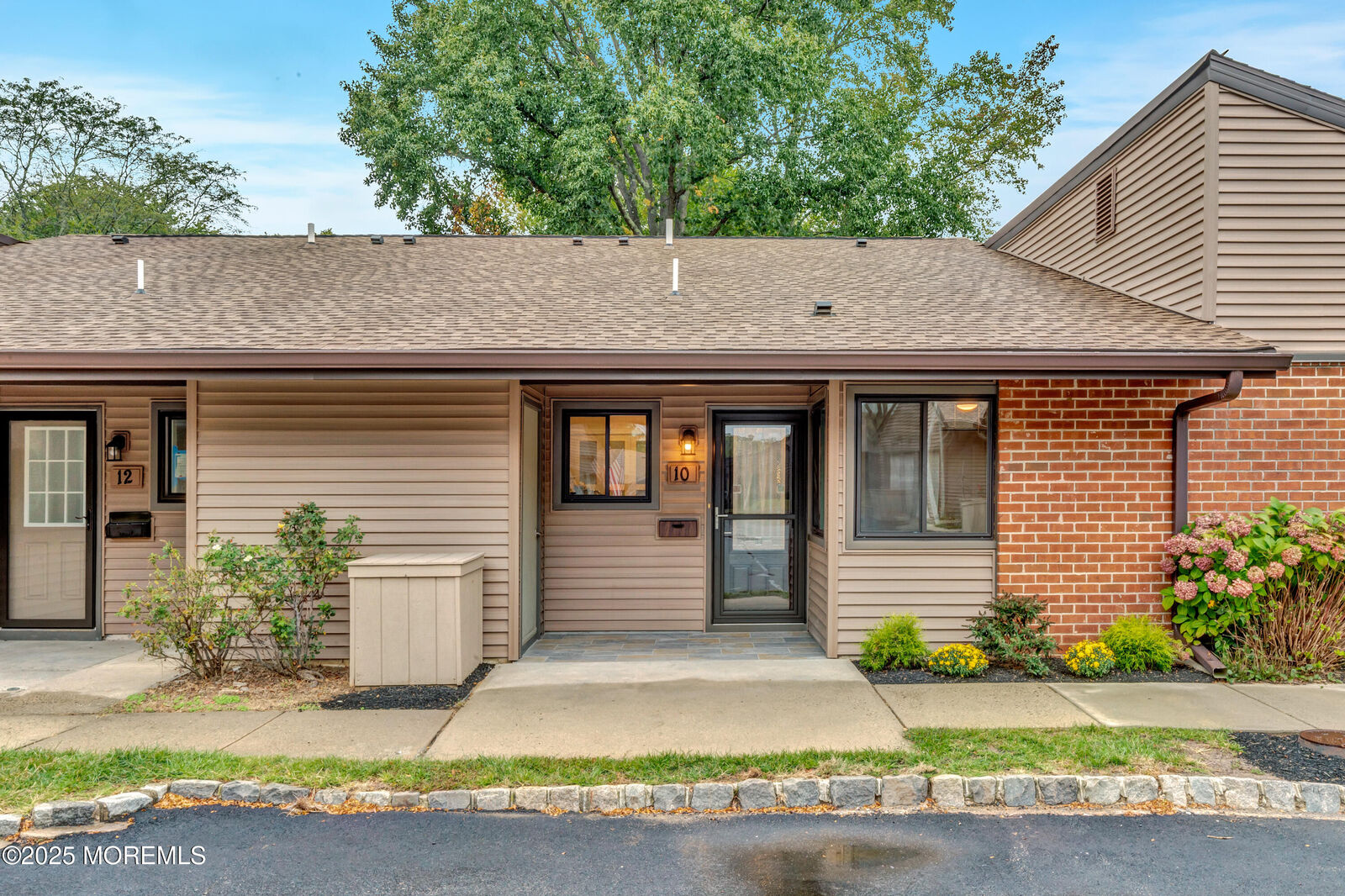 Property Photo:  10 Ellsworth Court  NJ 07701 