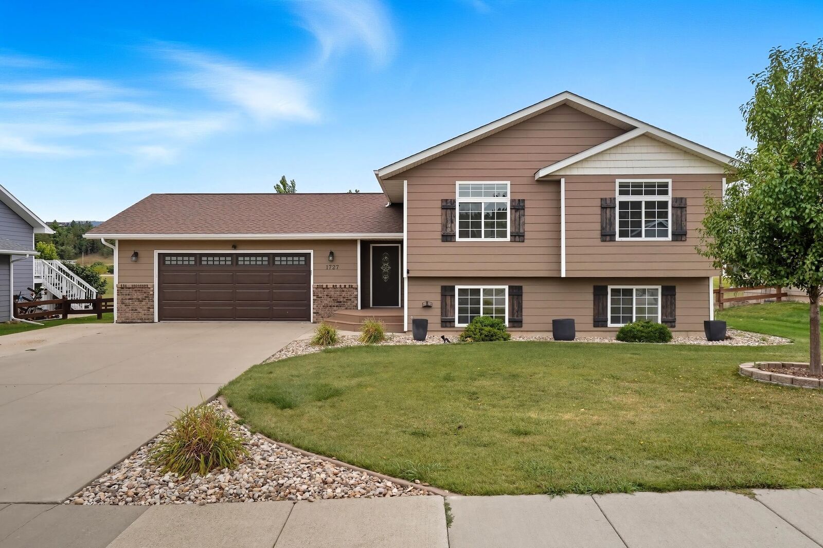 Property Photo:  1727 Iron Horse Loop  SD 57783 