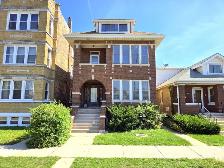 1911 S 50th Avenue  Cicero IL 60804 photo
