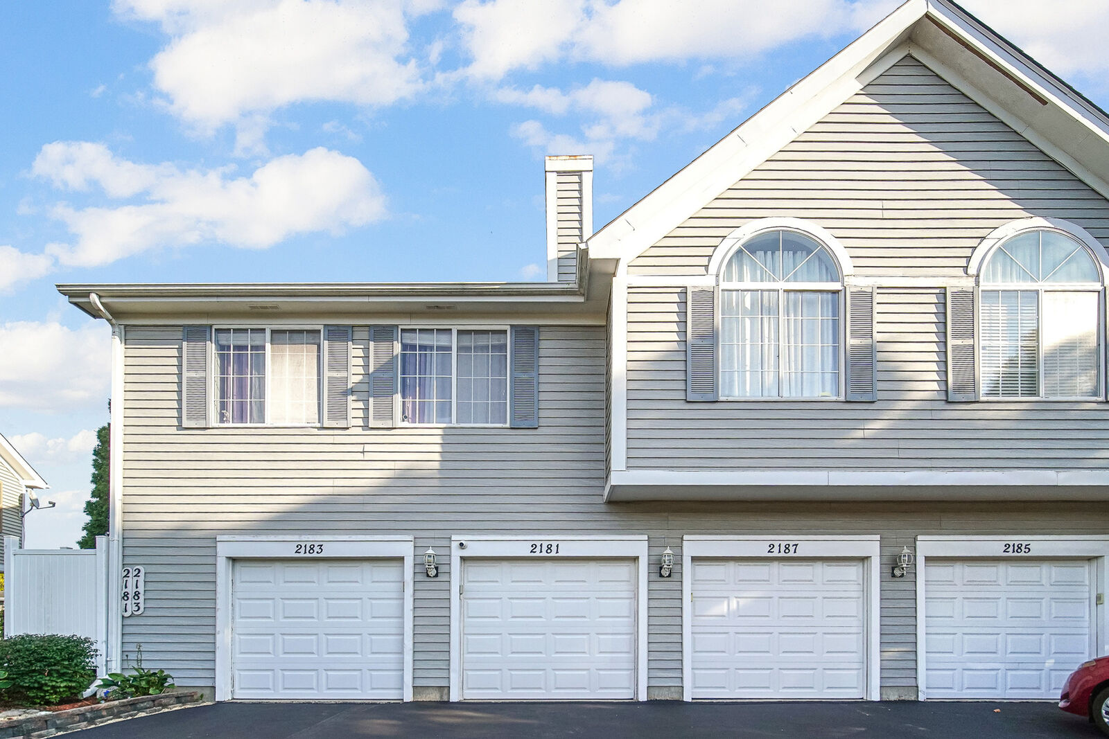 Property Photo: 2181 Colorado Avenue IL 60123