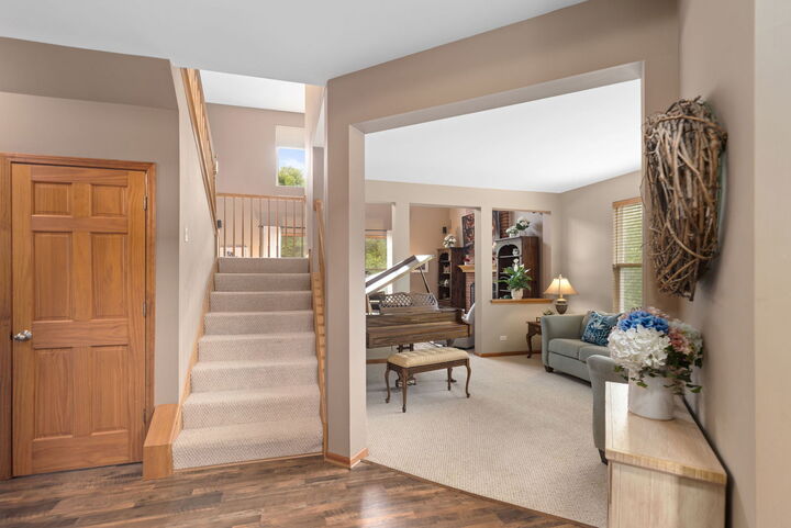 Property Photo: 1476 S Wild Meadow Road IL 60073