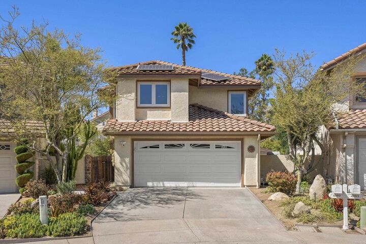 4989 Corte Playa Encino  San Diego CA 92124 photo
