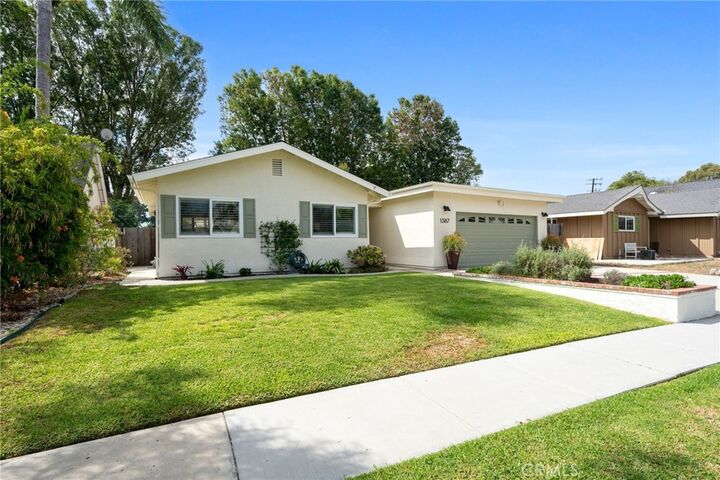 Property Photo: 1387 Garlingford Street CA 92626
