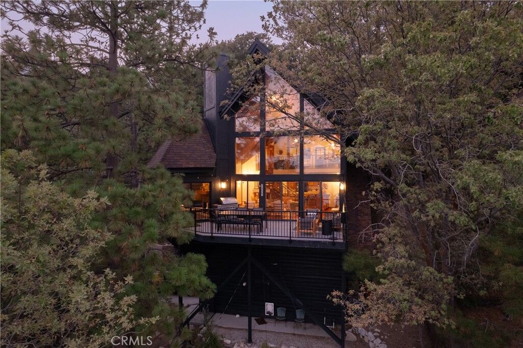 Property Photo:  1148 Nadelhorn Drive  CA 92352 