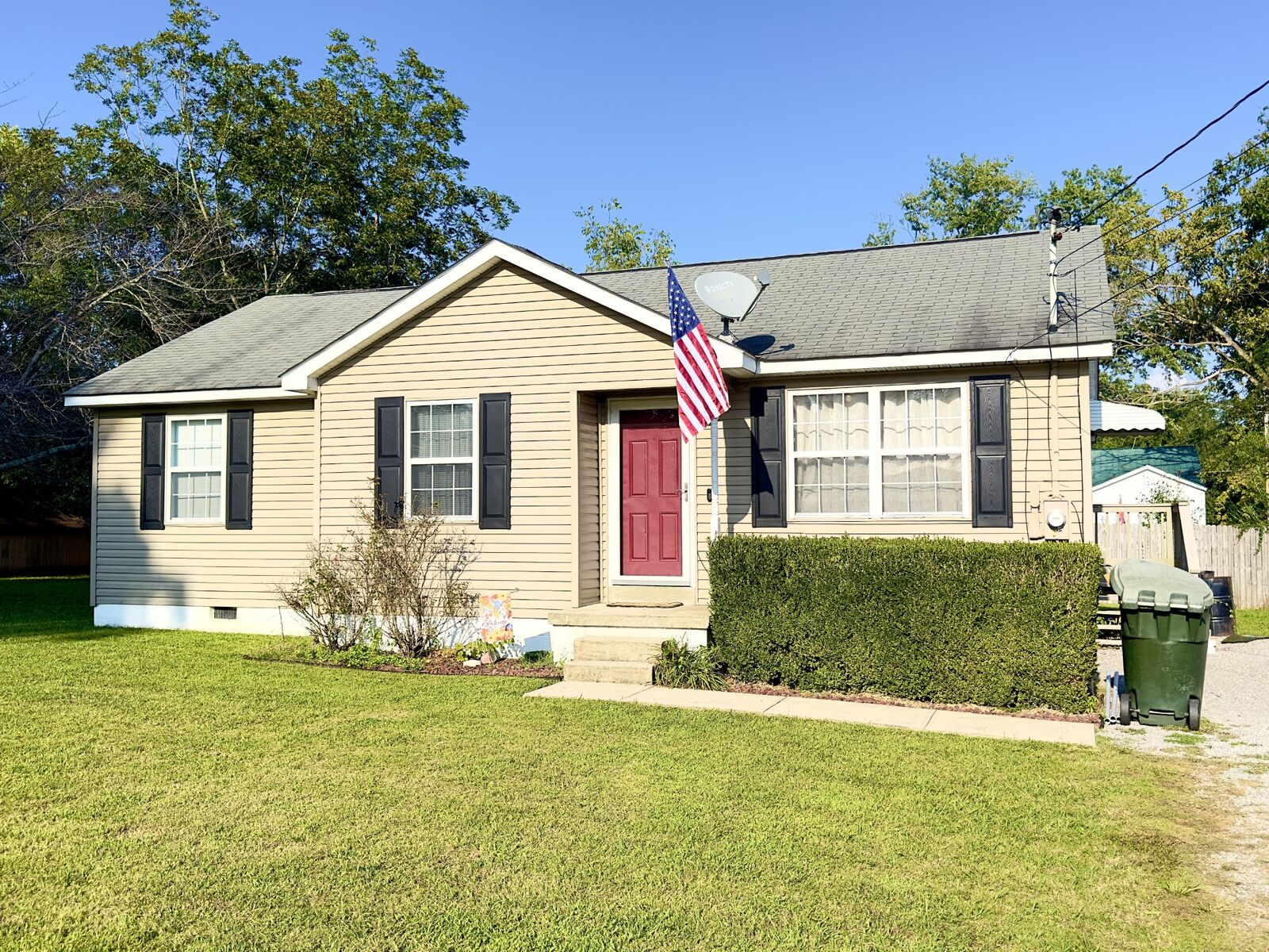 Property Photo:  408 Peachtree St  TN 37388