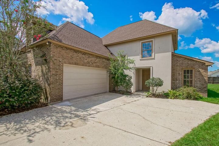 Property Photo: 18205 Pine Ridge Drive LA 70769