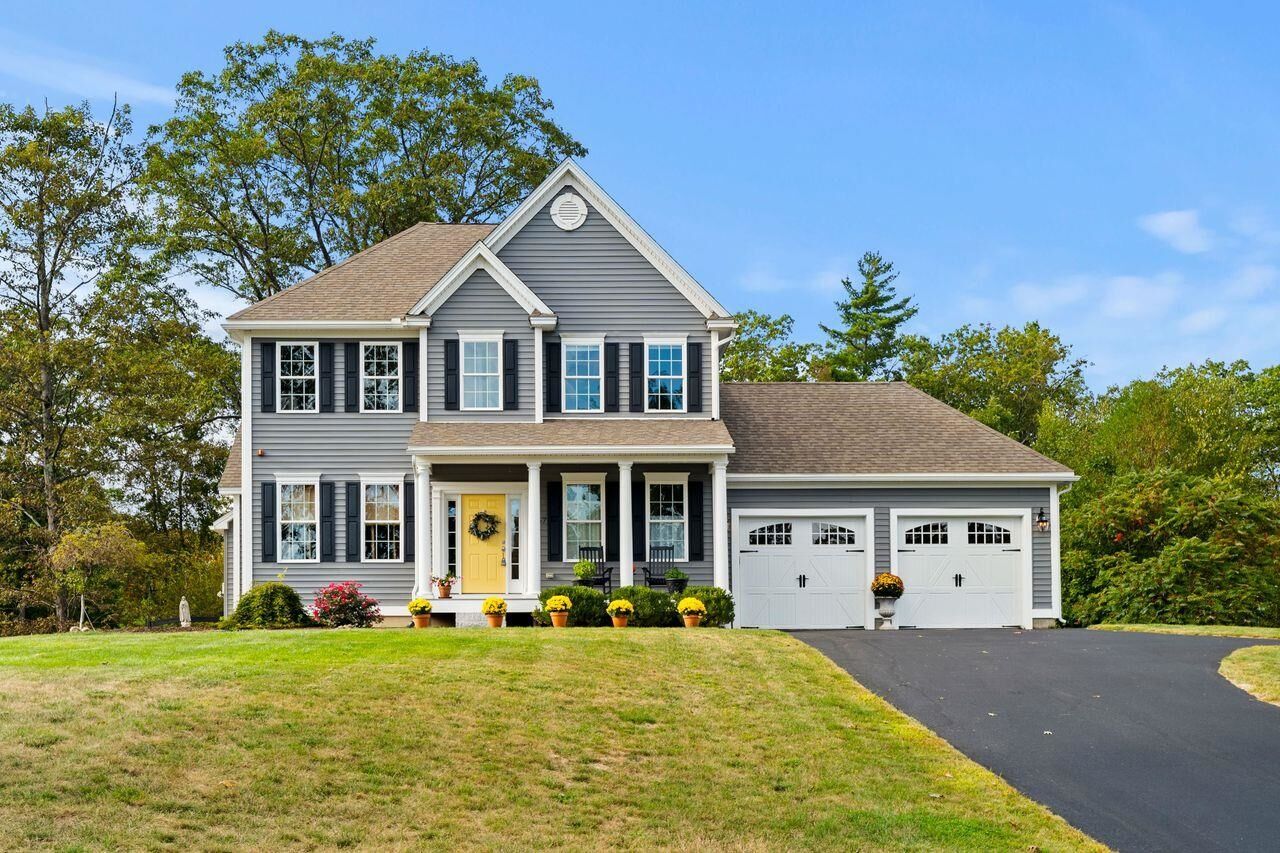 Property Photo:  157 Jenkins Farm Road  NH 03036 