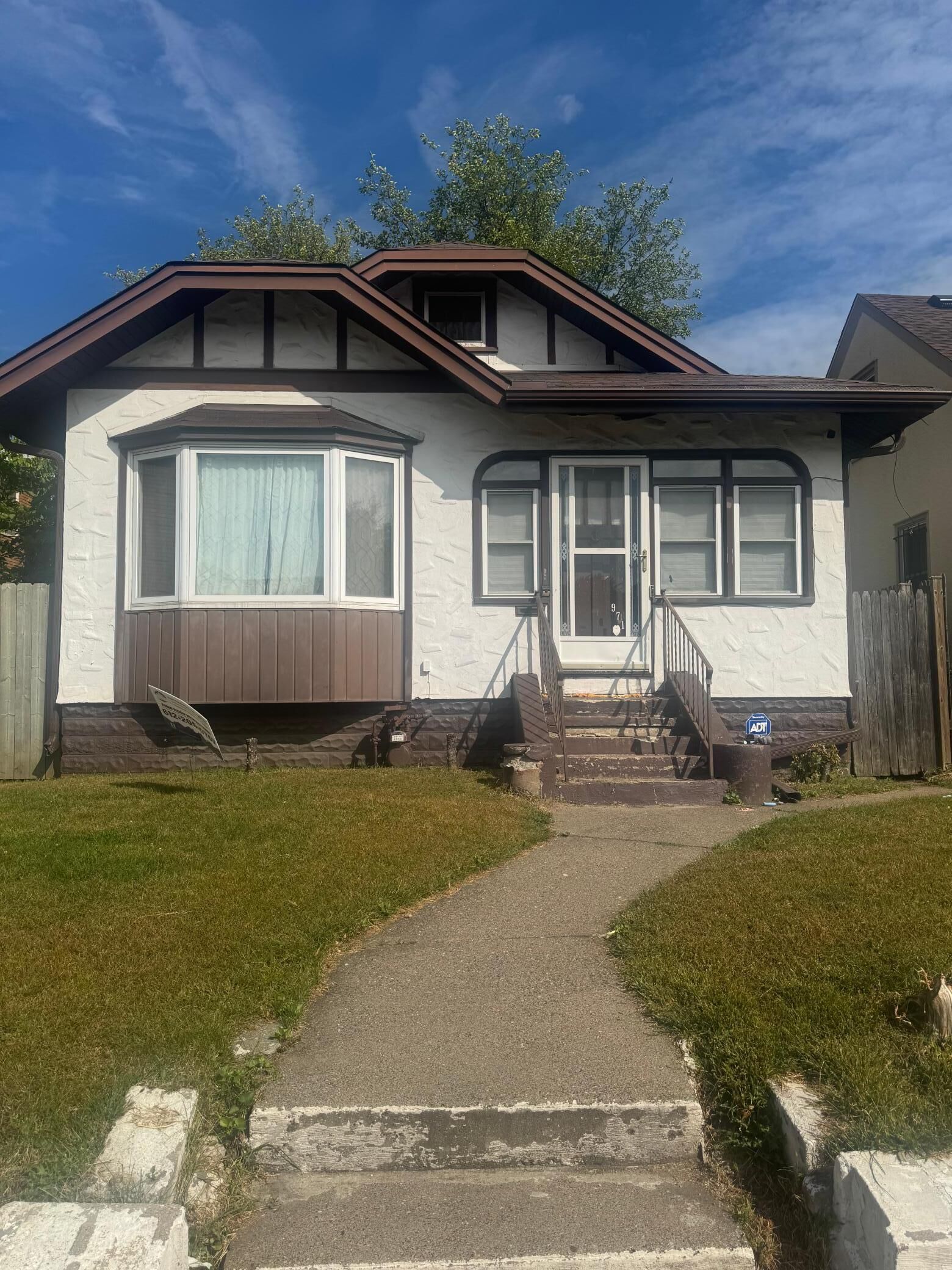 Property Photo:  971 Thomas Avenue  MN 55104 
