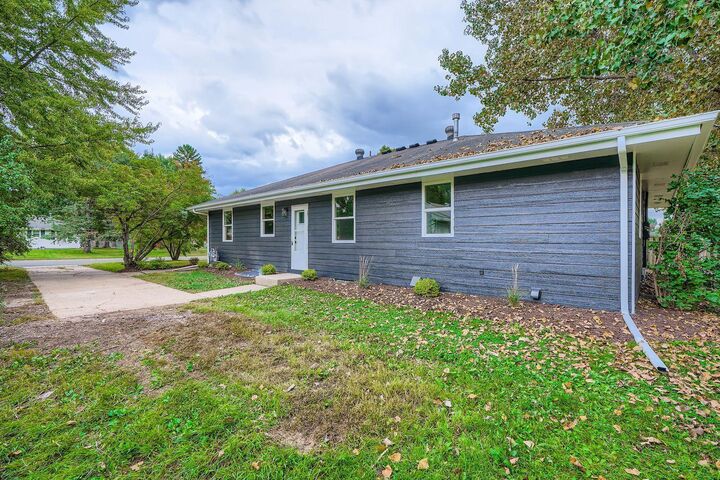 Property Photo:  14775 Dallara Avenue W  MN 55068 