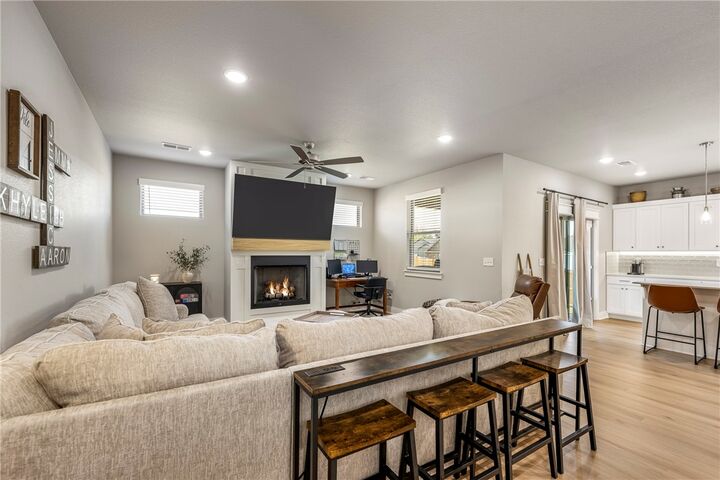 Property Photo: 2220 Langford Street AR 72751