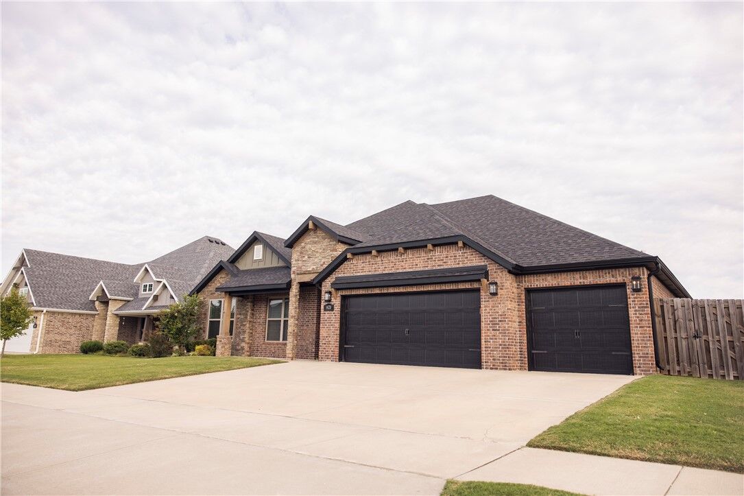 Property Photo:  1420 Florentine Road  AR 72719 