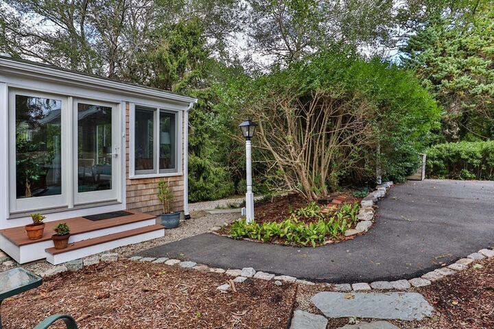 Property Photo:  306 Old Queen Anne Rd  MA 02633 