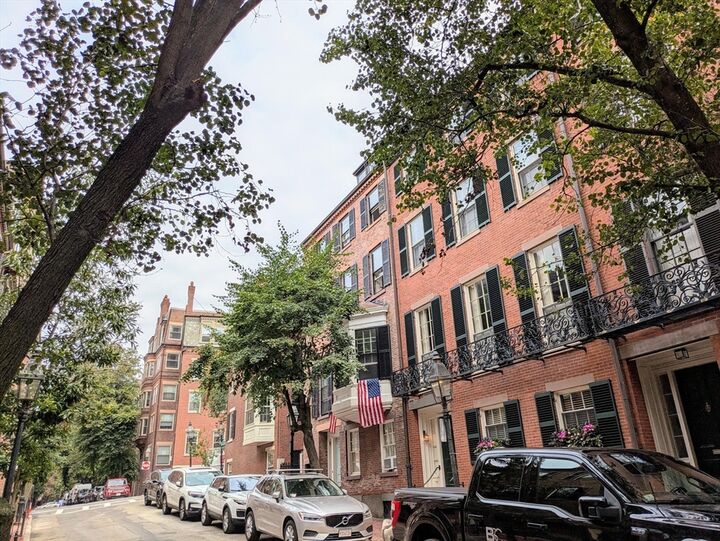 Property Photo:  11 West Cedar Street  MA 02108 