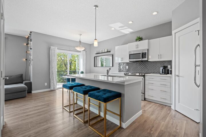 Property Photo: 438 Nolan Hill Drive NW AB T3R 0V4