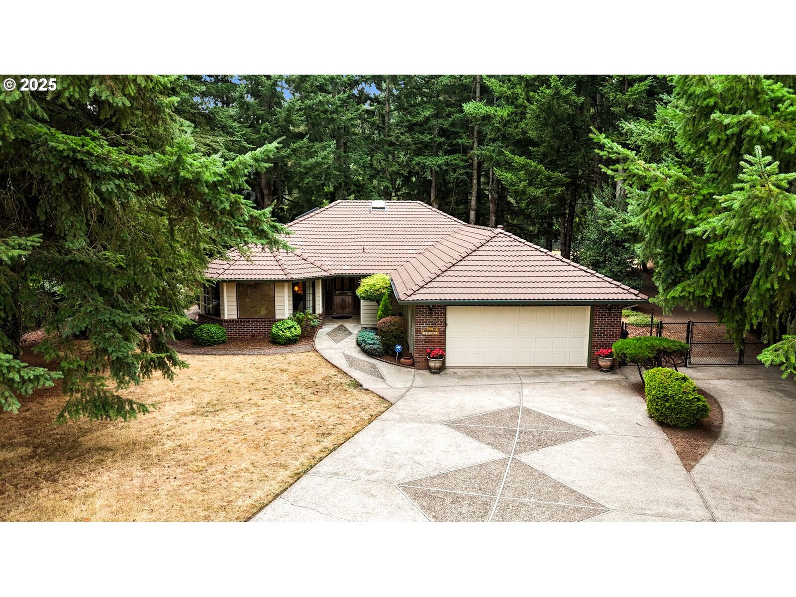 Property Photo:  22001 S Monte Carlo Way  OR 97045 