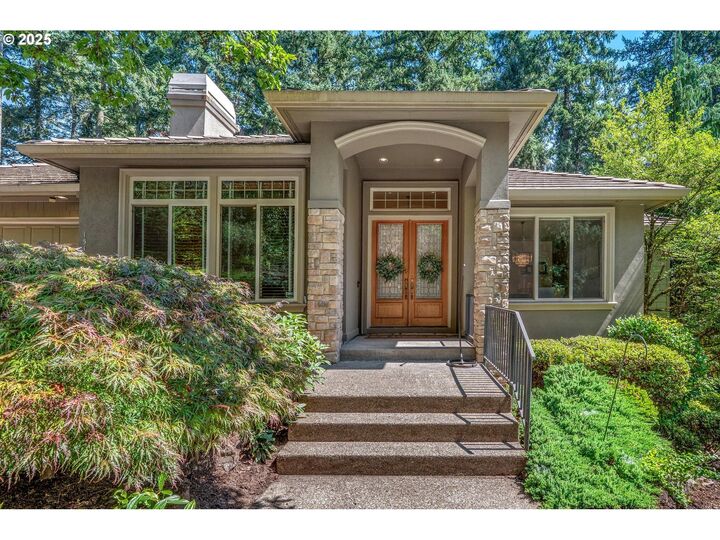 Property Photo:  15140 SW 139th Ave  OR 97224 