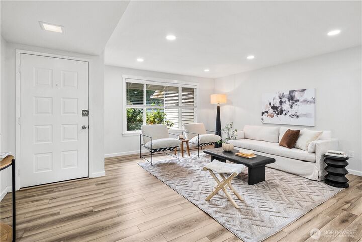 Property Photo:  1810  Thornton Street NW  WA 98502 