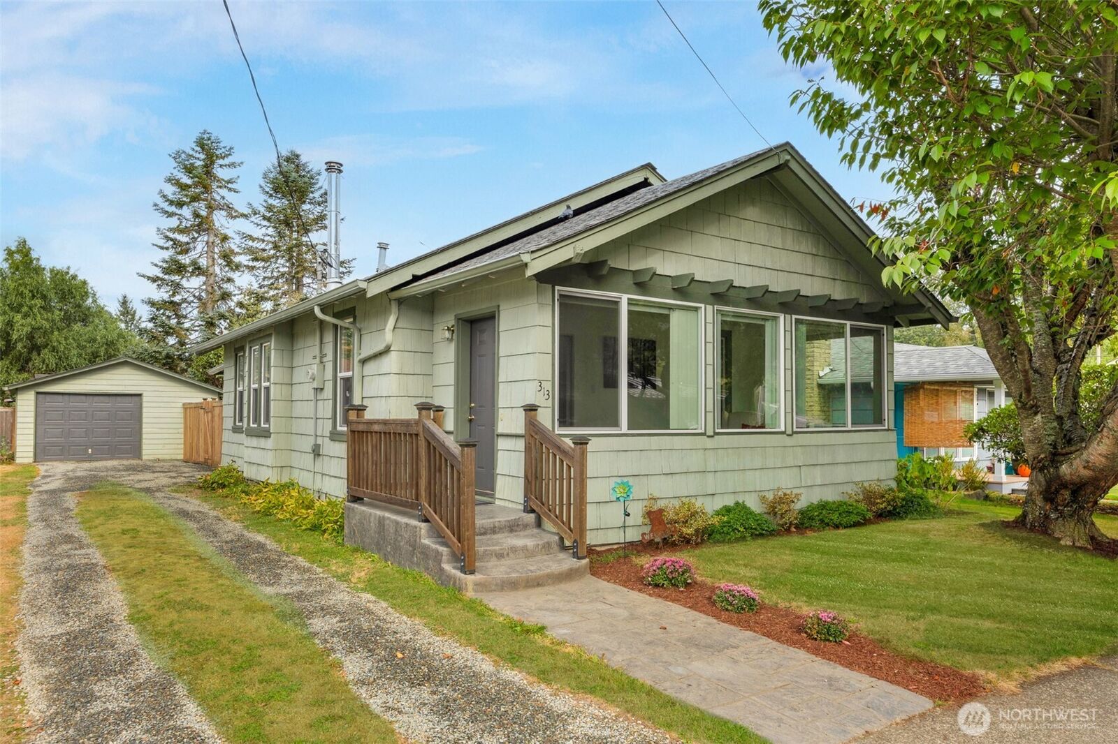 Property Photo:  313  Main Avenue N  WA 98045 