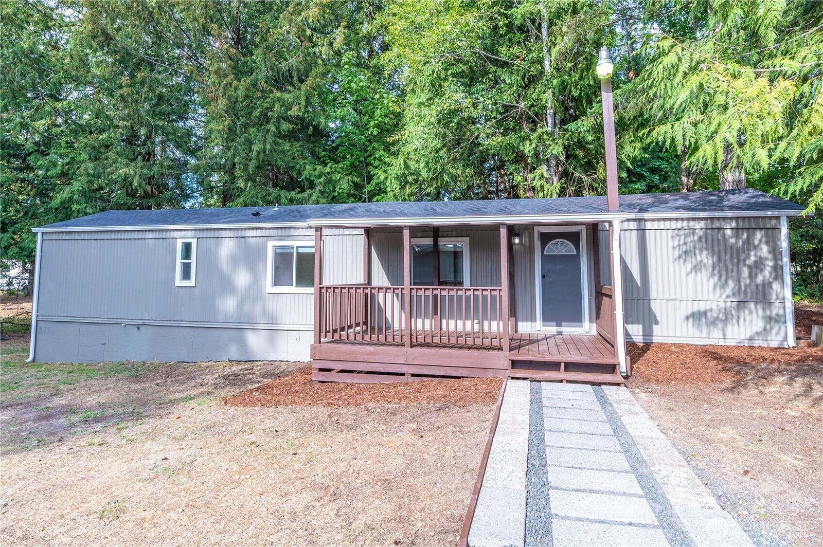 Property Photo: 460 E Wood Lane WA 98584