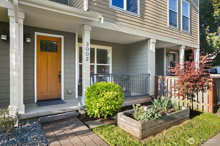3002 SW Graham Street  Seattle WA 98126 photo