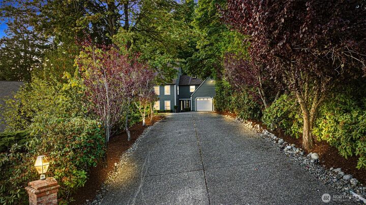 Property Photo: 5709 143rd Place SE WA 98006