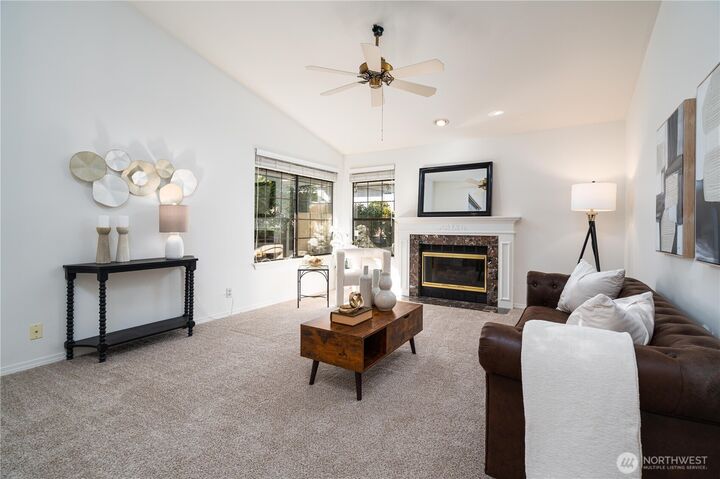 Property Photo:  16181 SE 33rd Circle  WA 98008 
