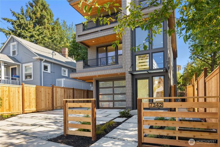7342  20th Avenue NW  Seattle WA 98117 photo