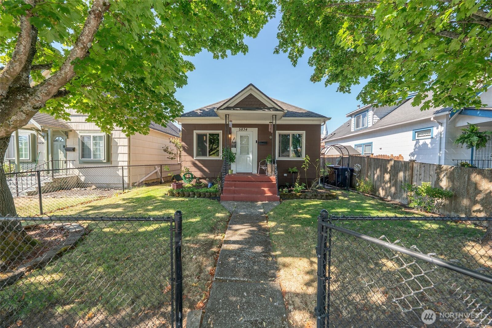Property Photo: 5834 S Montgomery Street WA 98509