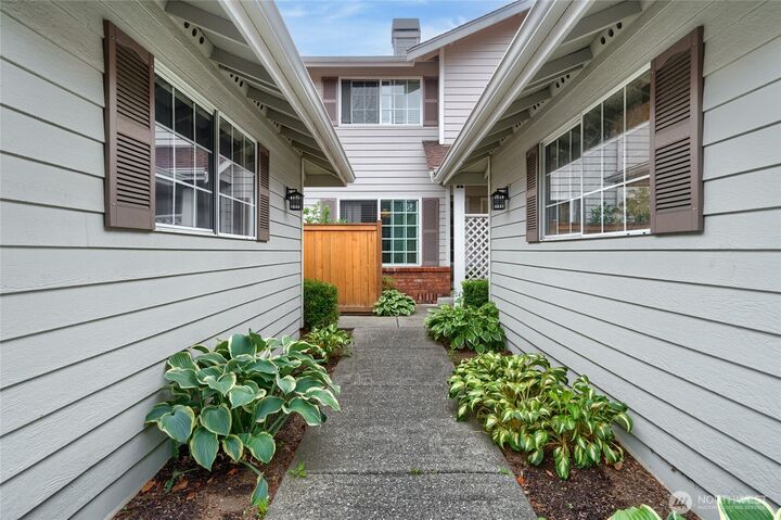 Property Photo:  19620  80th Avenue W K  WA 98026 