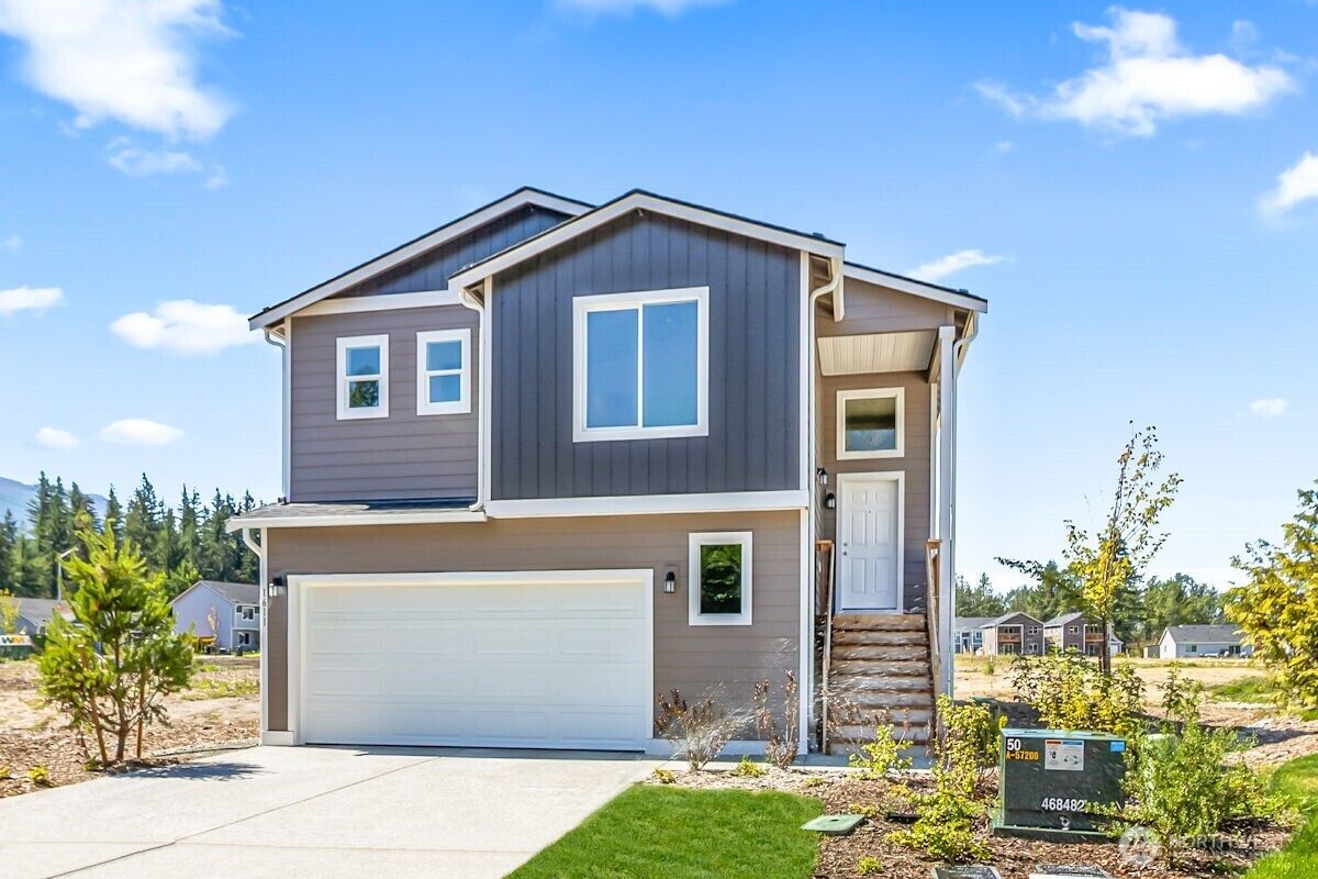 Property Photo:  1611  Birch Court  WA 98251 