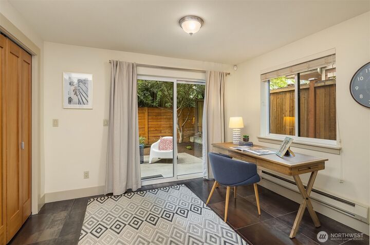 Property Photo:  3833  Ashworth Avenue N B  WA 98103 