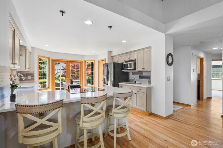 Property Photo:  5901  153rd Place SE  WA 98296 