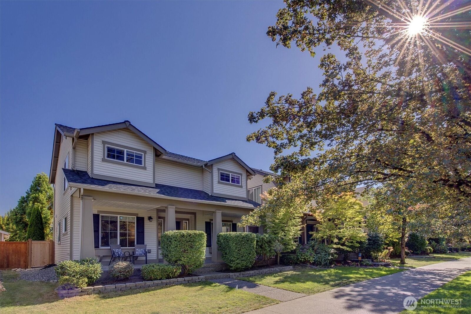 Property Photo:  35101 SE Ridge Street  WA 98065 
