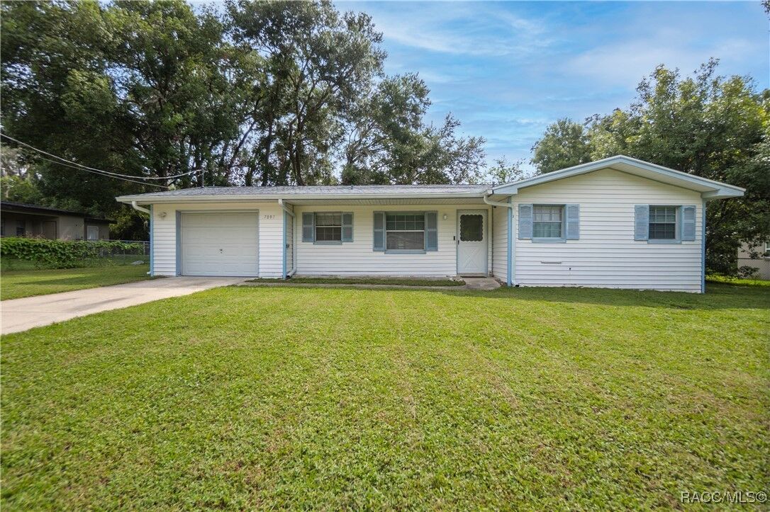 Property Photo: 7897 S Heather Point FL 34436
