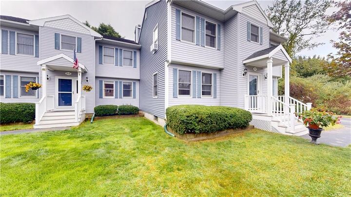 212 Vista Circle  North Kingstown RI 02852 photo