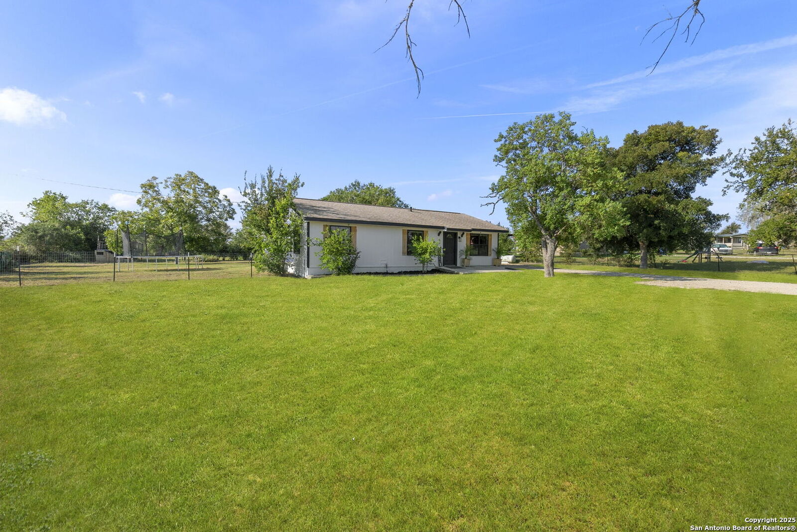 Property Photo:  7860 Fm 1101  TX 78155 