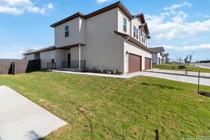 Property Photo:  465 Cross Barn Blvd  TX 78610 