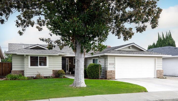 Property Photo:  2223 Dianne Drive  CA 95050 