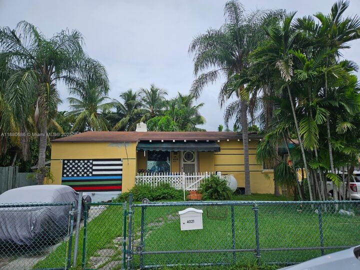 4021 SW 6th St  Miami FL 33134 photo