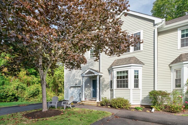 Property Photo:  14 Saint Andrews Circle 1  CT 06492 