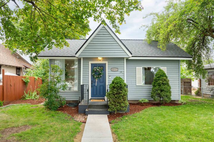 Property Photo: 4517 N Madison St WA 99205