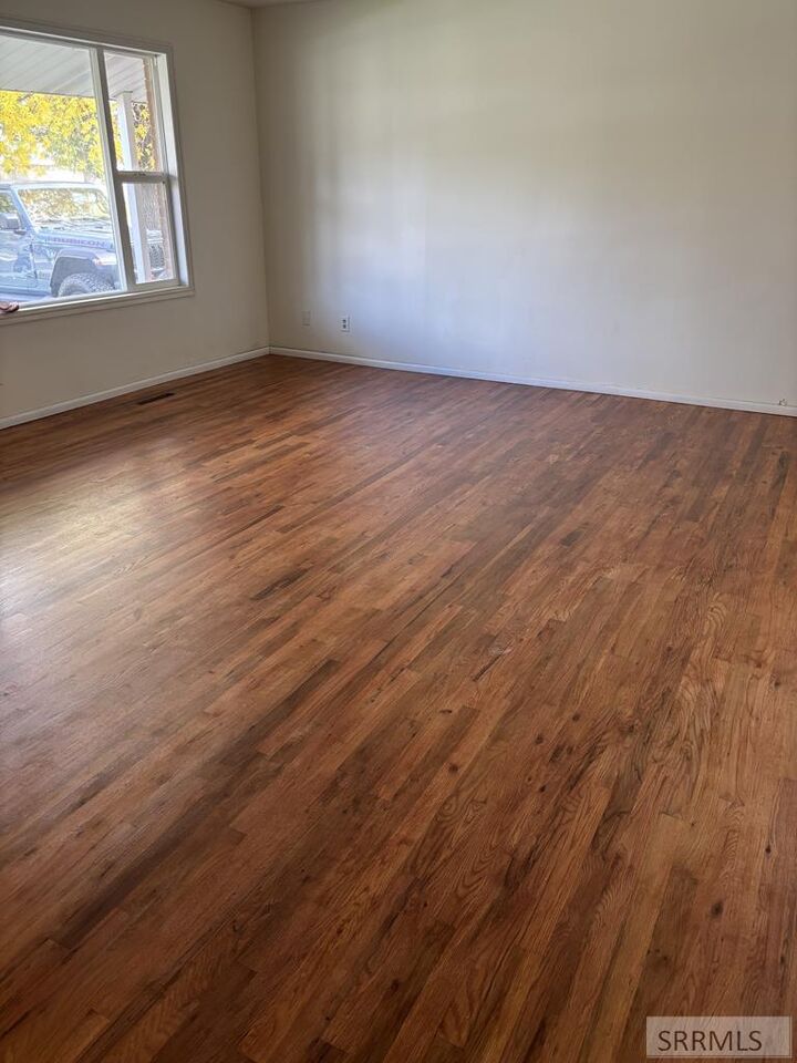 Property Photo:  571 Park Street  ID 83440