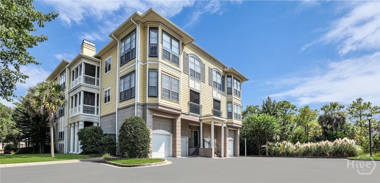 Property Photo:  2112 Whitemarsh Way  GA 31410 