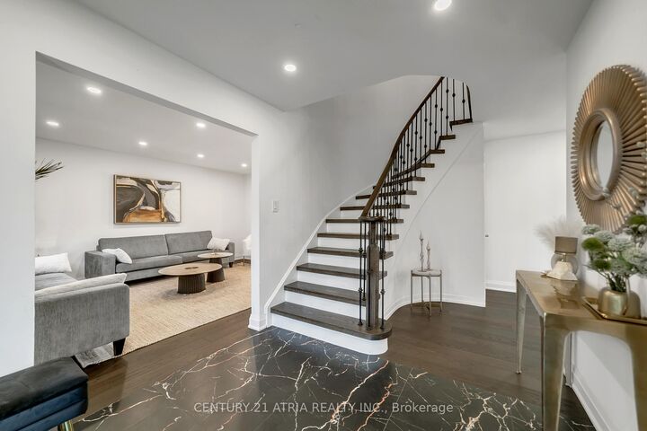 Property Photo: 65 Worthington Avenue ON L4E 2S6