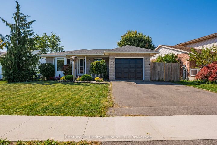 Property Photo:  160 Northwood Drive  ON L3C 6V9 