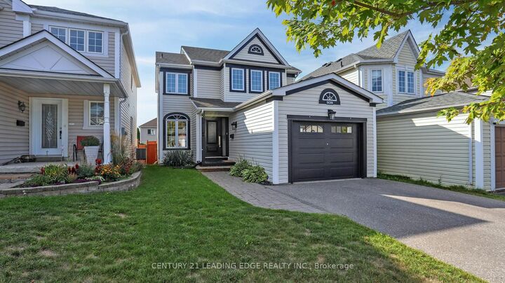 Property Photo:  929 Glenbourne Court  ON L1K 2P8 