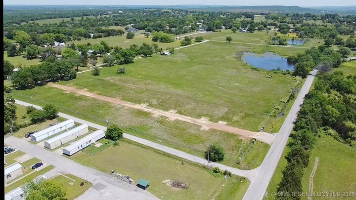 Property Photo:  439 Maiden Lane  OK 74437 